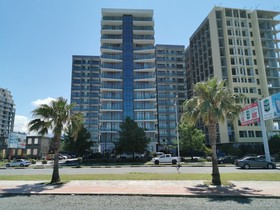 Aqua Batumi Hotel & Apartments