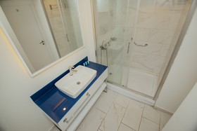 Dream Home Hotel