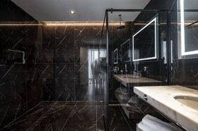 Hotel Grandeur
