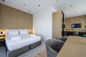 Hotel Grandeur