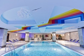 Hotel Intourist Palace