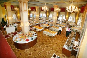 Hotel Intourist Palace