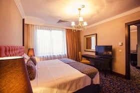 Hotel Intourist Palace