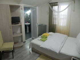 Hotel Leon