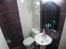 Hotel Leon