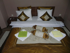 Hotel Leon