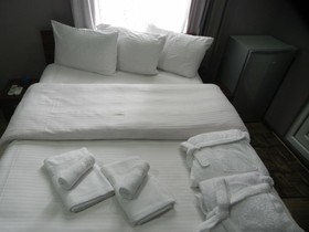 Hotel Leon