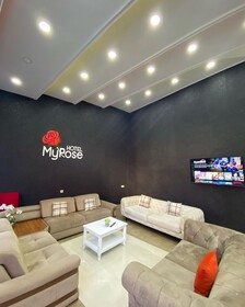 Hotel Myrose