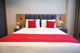 Landmark Hotel