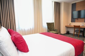Landmark Hotel