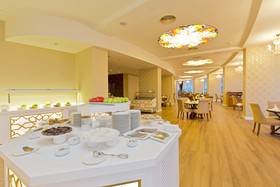 JRW Welmond Hotel & Casino Batumi