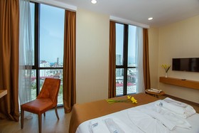 New Wave Hotel