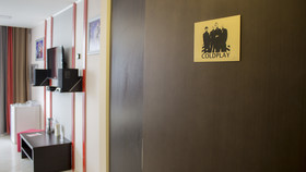Rock Hotel First Line