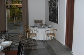 Hotel Rcheuli Palace