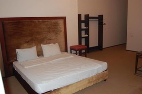 Hotel Rcheuli Palace
