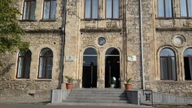 Hotel Rcheuli Palace