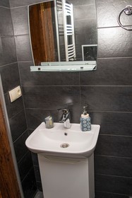 4 Rooms Boutique Hotel