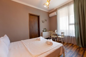 4 Rooms Boutique Hotel