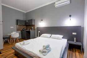 4 Rooms Boutique Hotel