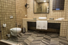 Adamo Hotel