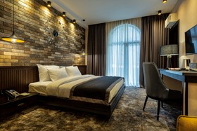 Adamo Hotel
