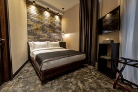 Adamo Hotel