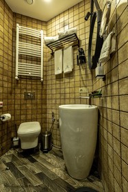 Adamo Hotel