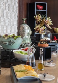 Adamo Hotel