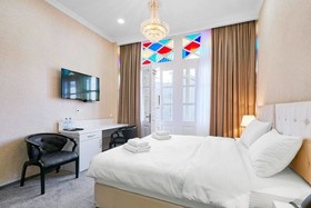 Aivani Hotel