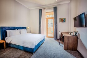 Alma Boutique Hotel