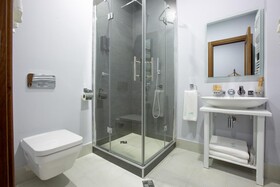 Alma Boutique Hotel