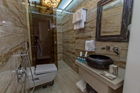 Aqua Liberty Hotel