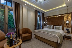 Aqua Liberty Hotel
