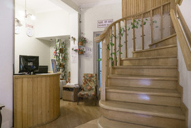 Arta Hotel