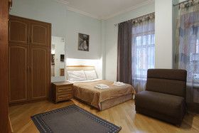 Arta Hotel