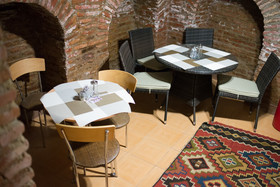 Arta Hotel