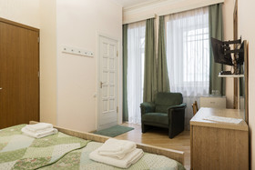 Arta Hotel