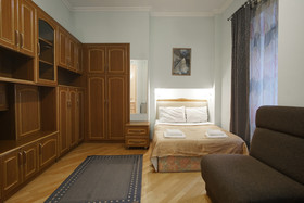 Arta Hotel