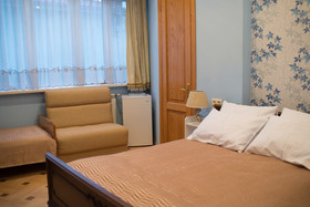 Arta Hotel
