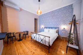 Artisan Boutique Hotel