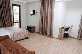BigBay Hotel