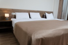 BigBay Hotel