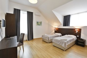 Chardonnay Boutique Hotel