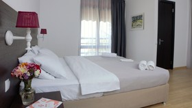 Chardonnay Boutique Hotel
