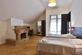 Chardonnay Boutique Hotel