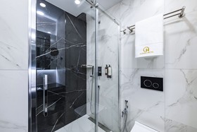 Clocks Hotel Tbilisi