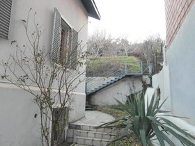 Cosmos Hostel