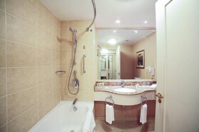 Courtyard by Marriott Tbilisi
