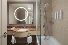 Courtyard by Marriott Tbilisi