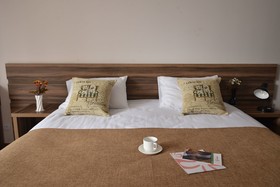 Day Room Art Hotel